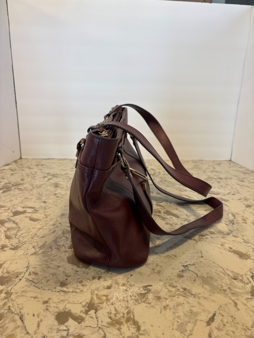 Vintage Etienne Aigner Burgundy Leather Shoulder Handbag - Picture 4 of 8